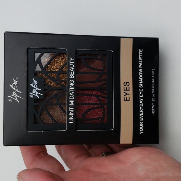 The Lip Bar New 4 Color Eyeshadow Pallet - Picture 1 of 3